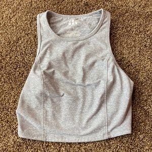 Workout top size small